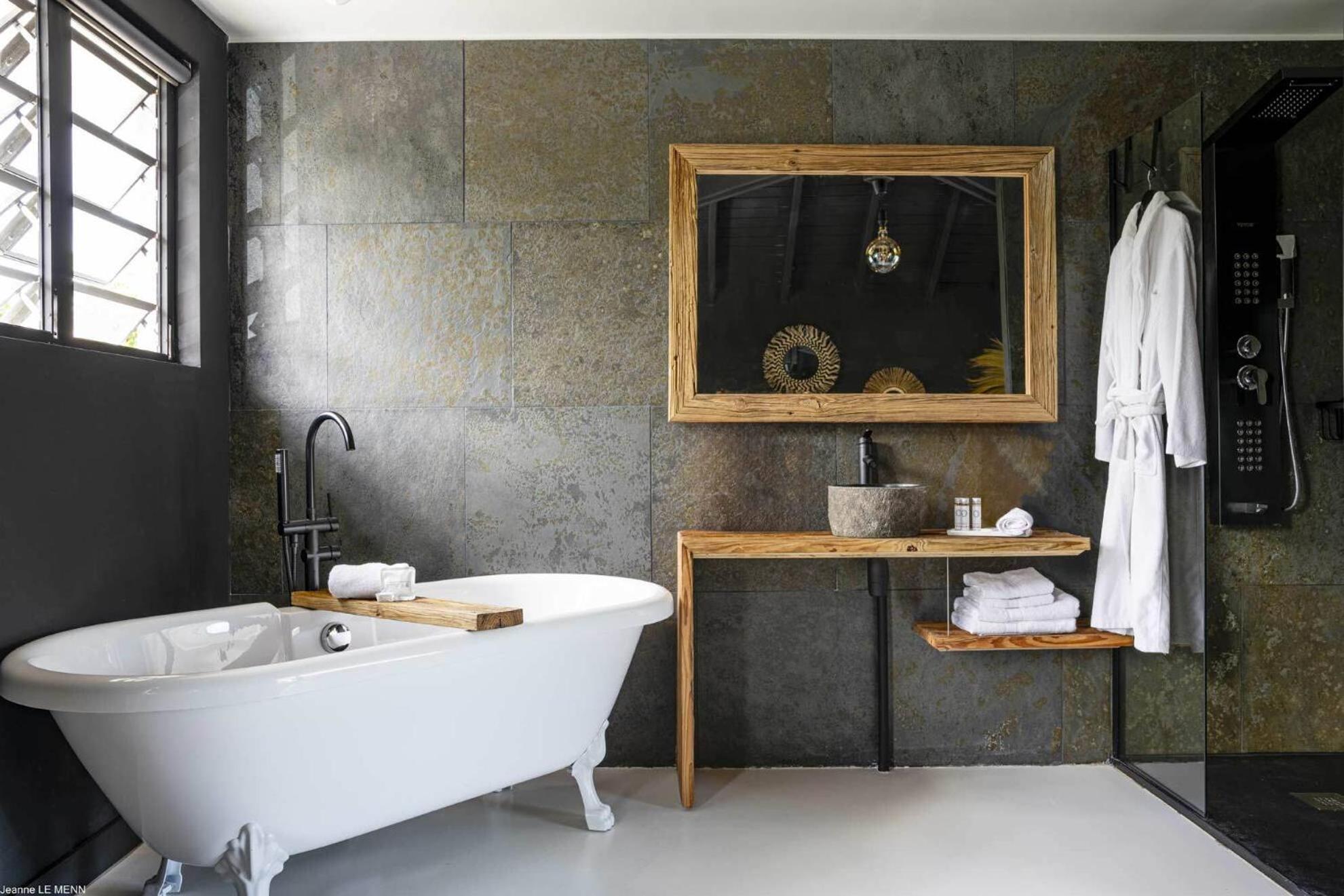 Pomme Cannelle Luxury Suites & Spa La Baie-Orientale Extérieur photo