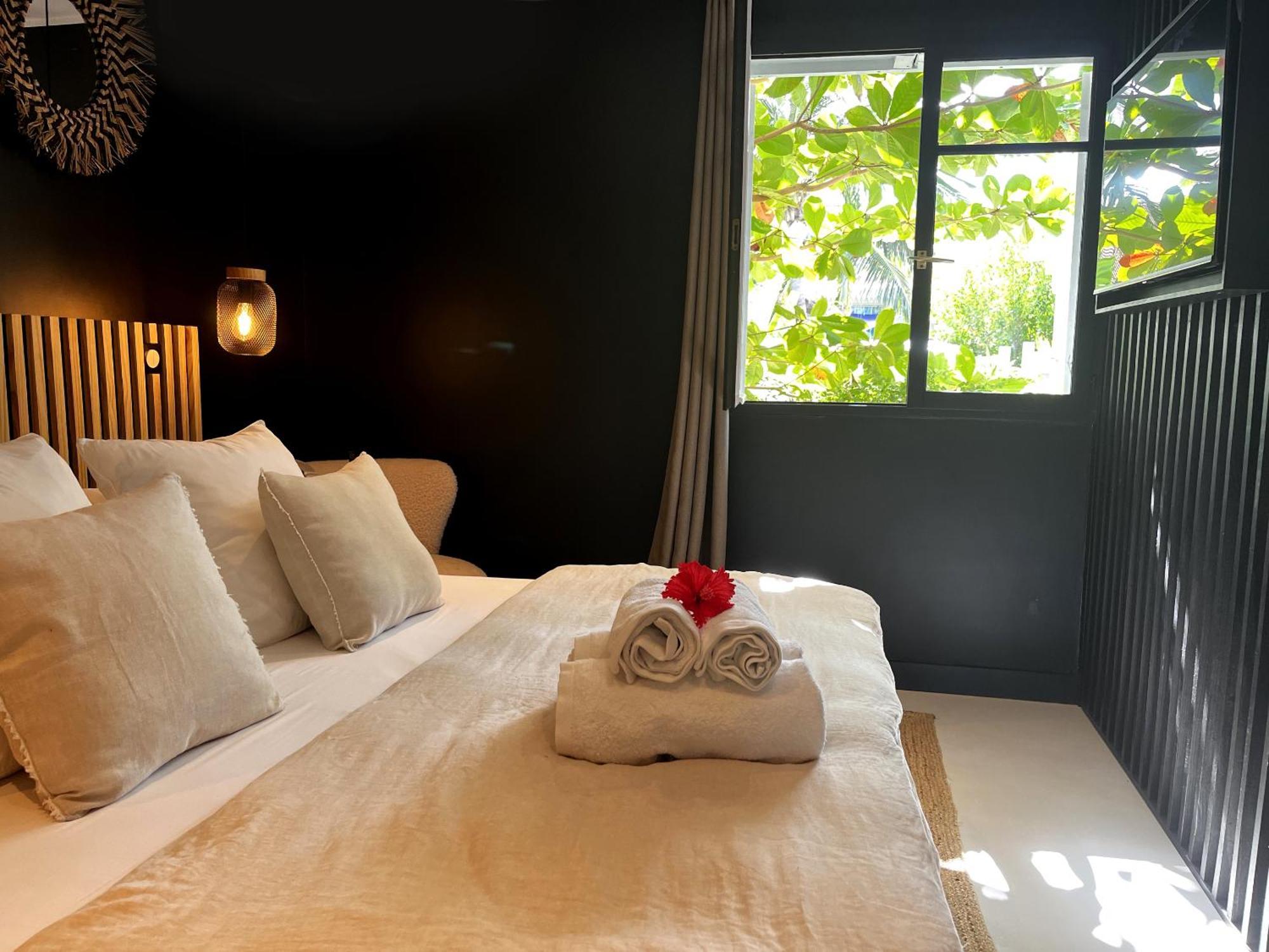 Pomme Cannelle Luxury Suites & Spa La Baie-Orientale Chambre photo